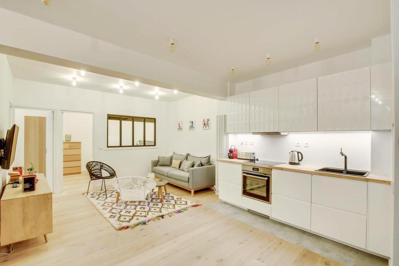 Central & Stylish Renovated Parisian Apt / 6-8 Guests ภายนอก รูปภาพ